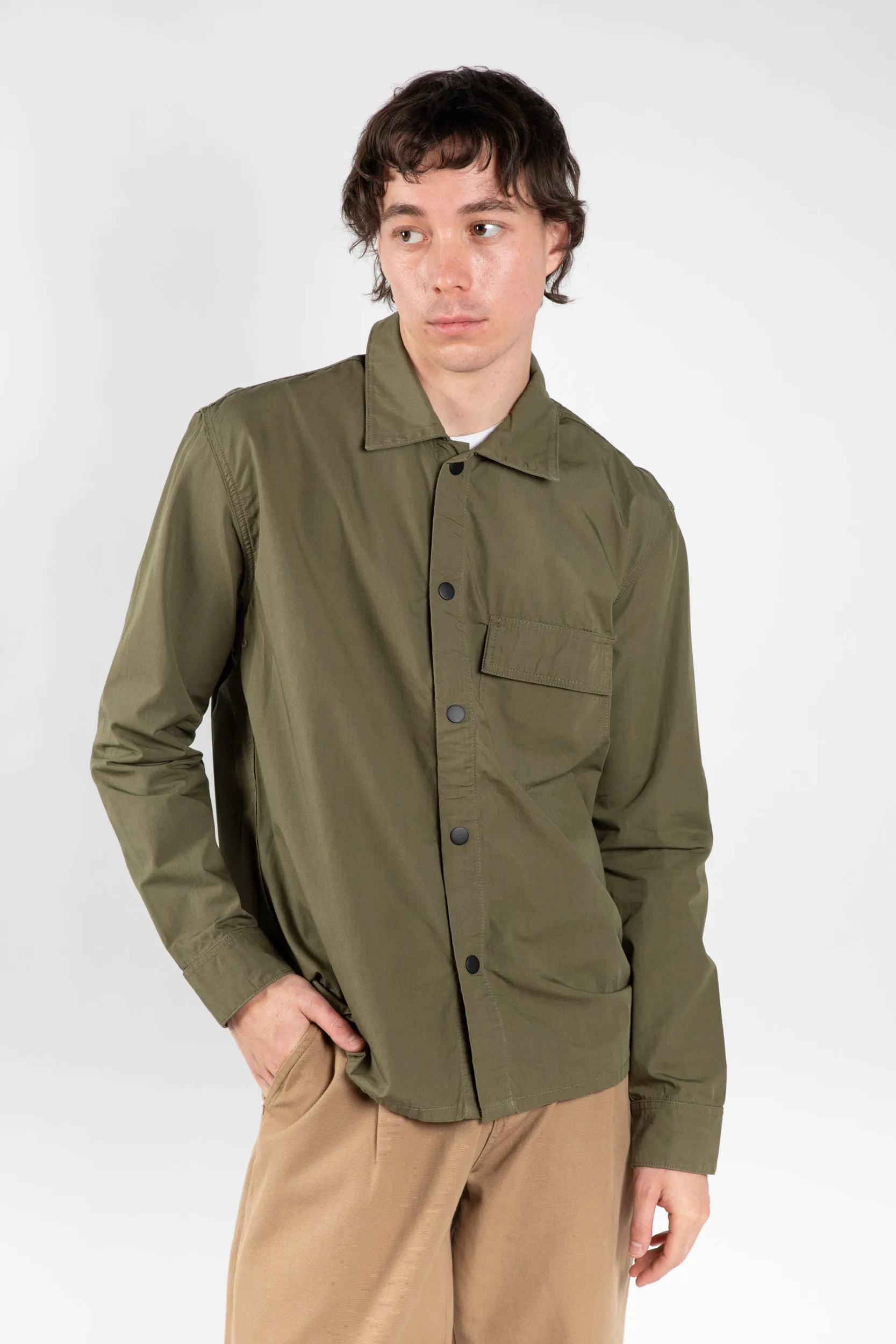 6001 Lightweight Buttoned Overshirt | Olive