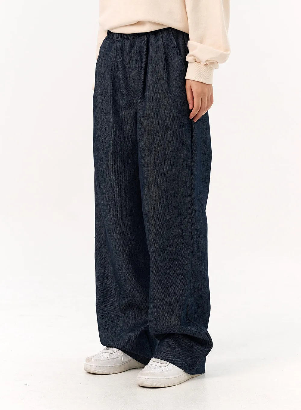 Comfy Wide Leg Jeans IO317