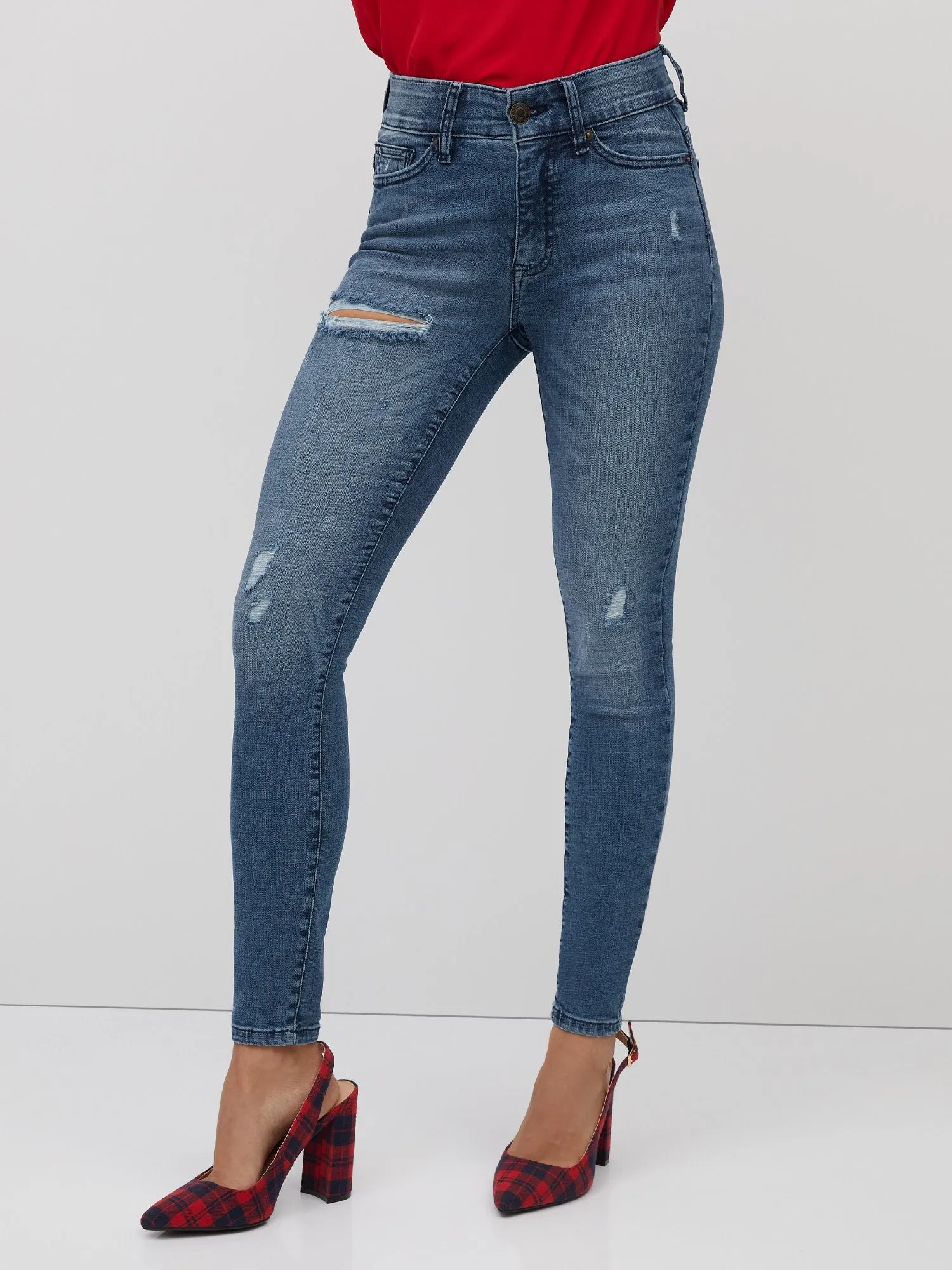 Curvy High-Waisted Super-Skinny Jeans - Medium Wash